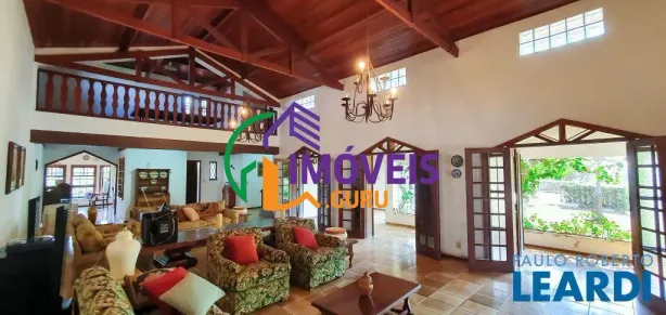 Fazenda/Sítio com 4 Quartos à venda, 360m² no Vale Verde, Valinhos