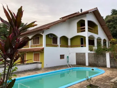Fazenda/Sítio com 5 Quartos à venda, 400m² no Krahe, Viamão