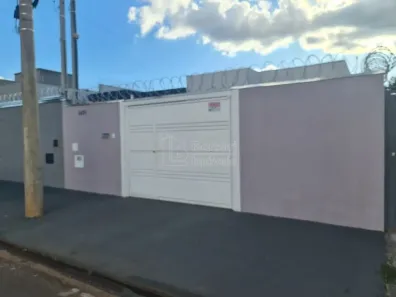Casa com 2 Quartos à venda, 69m² no Cidade Jardim, Araraquara