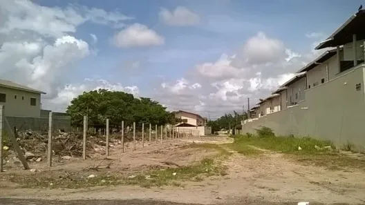 Lote/Terreno à venda, 680m² no Sapiranga-Coité, Fortaleza