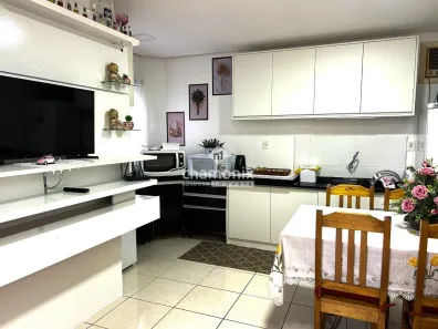 Sobrado com 2 Quartos à venda, 61m² no Colina de Flores, Flores da Cunha