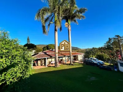 Fazenda/Sítio com 4 Quartos à venda, 243m² no Marmeleiro, Atibaia