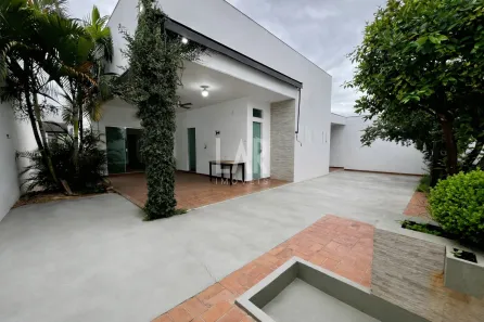 Casa com 3 Quartos à venda, 293m² no Fonte Grande, Contagem