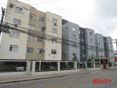 Apartamento com 2 Quartos para alugar, 52m² no Ipiranga, São José