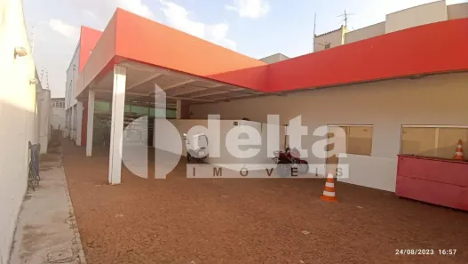 Ponto Comercial à venda, 349m² no Presidente Roosevelt, Uberlândia