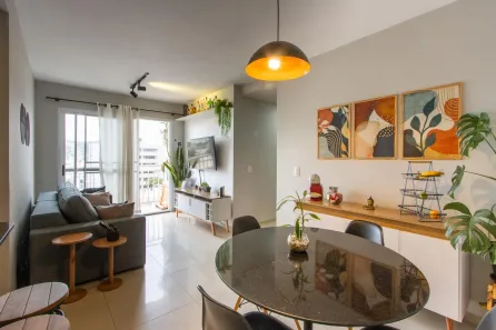 Apartamento com 3 Quartos à venda, 72m² no Camaquã, Porto Alegre