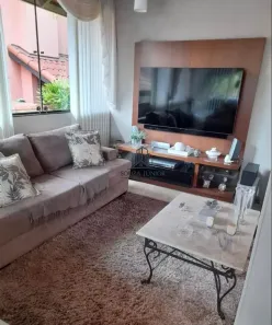 Casa com 3 Quartos à venda, 180m² no Chácara Jafet, Mogi das Cruzes