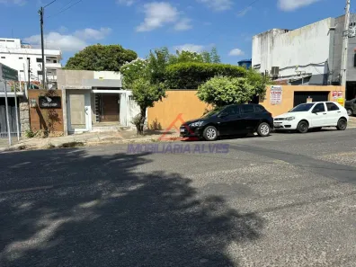 Imóvel Comercial com 4 Quartos à venda, 740m² no Horto, Teresina