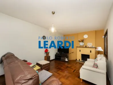 Casa com 3 Quartos à venda, 257m² no Jardim Prudência, São Paulo