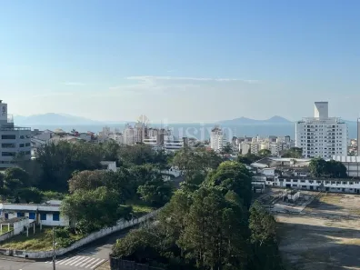 Apartamento com 3 Quartos à venda, 99m² no Canto, Florianópolis