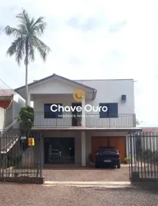 Sobrado com 3 Quartos à venda, 253m² no Santa Felicidade, Cascavel