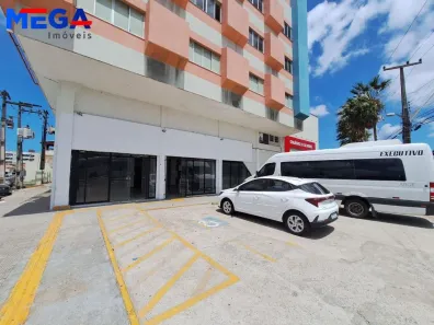 Ponto Comercial para alugar, 1295m² no São Gerardo, Fortaleza