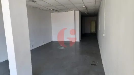 Sala Comercial à venda, 77m² no Centro, São José dos Campos