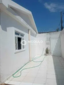 Casa com 3 Quartos à venda, 70m² no Alto Umuarama, Uberlândia