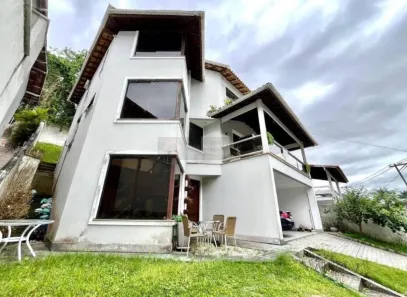 Apartamento com 3 Quartos à venda, 10m² no Camboinhas, Niterói