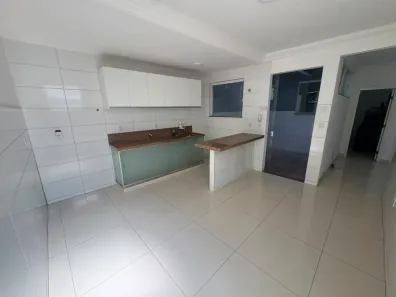 Apartamento com 2 Quartos para alugar, 65m² no São Francisco, Ilhéus