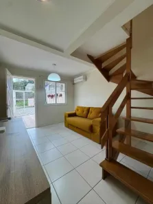 Casa com 2 Quartos para alugar, 70m² no Cidade Nova, Caxias do Sul