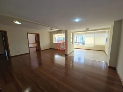 Apartamento com 3 Quartos para alugar, 158m² no Rio Branco, Porto Alegre