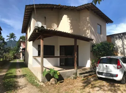Casa com 3 Quartos para alugar, 10m² no Perequê, Ilhabela
