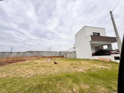 Lote/Terreno à venda, 250m² no Residencial Colinas, Caçapava