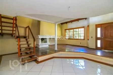 Casa com 3 Quartos à venda, 180m² no Espírito Santo, Porto Alegre
