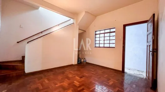 Imóvel Comercial com 3 Quartos para alugar, 100m² no Santa Efigênia, Belo Horizonte