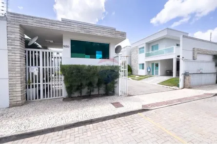 Casa de Condomínio com 4 Quartos à venda, 121m² no Curió, Fortaleza