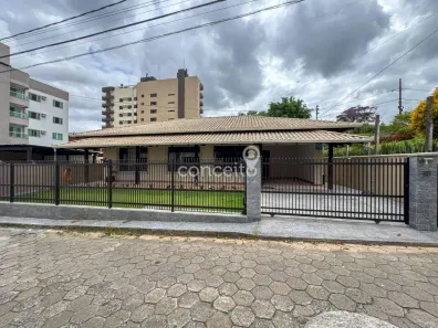 Casa com 4 Quartos à venda, 154m² no Vorstadt, Blumenau