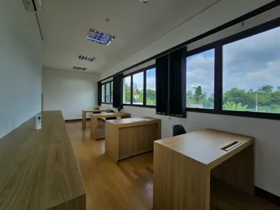 Prédio Comercial com 1 Quarto à venda, 740m² no Pinheirinho, Vinhedo