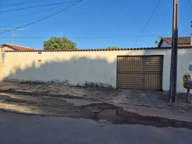 Casa com 3 Quartos à venda, 70m² no Setor Pampulha, Aparecida de Goiânia