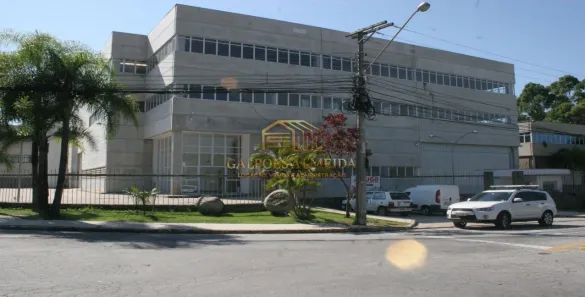 Galpão/Depósito/Armazém para alugar, 3050m² no Tamboré, Barueri