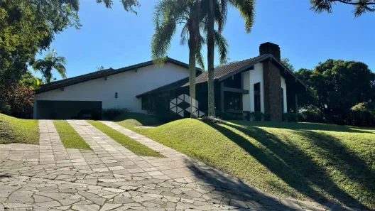 Casa de Condomínio com 4 Quartos à venda, 388m² no Cavalhada, Porto Alegre