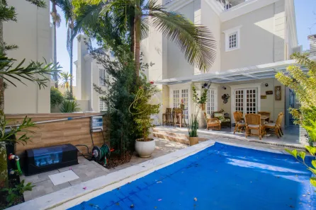Casa de Condomínio com 4 Quartos para alugar, 386m² no Santo Amaro, São Paulo