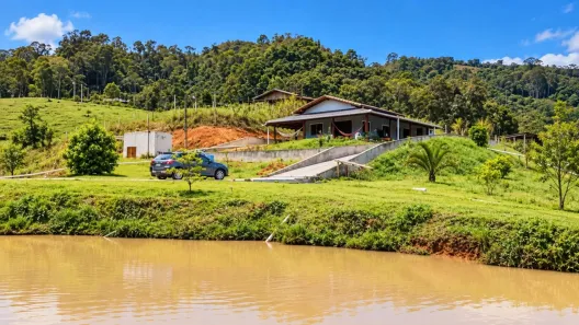 Fazenda/Sítio com 2 Quartos à venda, 150m² no Vila Itoupava, Blumenau