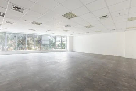Ponto Comercial com 15 Quartos para alugar, 282m² no Cidade Monções, São Paulo