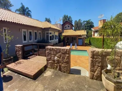 Sobrado com 5 Quartos à venda, 2000m² no Condomínio Monte Belo, Salto