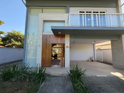 Casa com 4 Quartos à venda, 315m² no Tanque, Rio de Janeiro