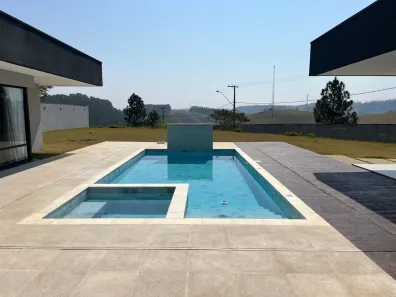 Casa de Condomínio com 3 Quartos à venda, 400m² no , Paraibuna