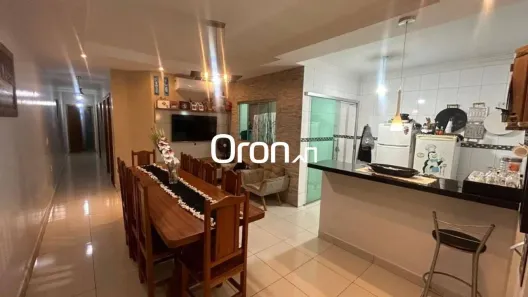 Sobrado com 4 Quartos à venda, 300m² no Moinho dos Ventos, Goiânia