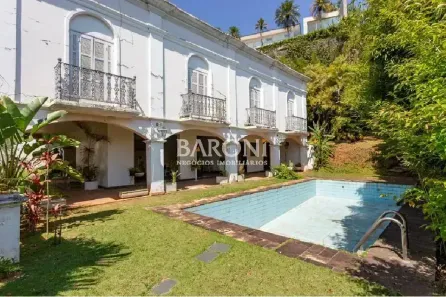 Sobrado com 5 Quartos à venda, 1300m² no Jardim Guedala, São Paulo