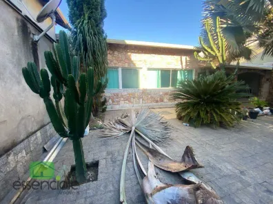 Casa com 3 Quartos à venda, 210m² no Fonte Grande, Contagem