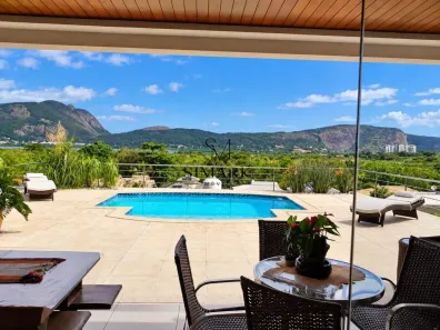 Casa de Condomínio com 4 Quartos à venda, 525m² no Camboinhas, Niterói