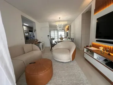 Apartamento com 2 Quartos à venda, 75m² no Balneário, Florianópolis