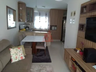 Casa de Condomínio com 3 Quartos para venda ou aluguel, 107m² no Marmeleiro, Mairinque
