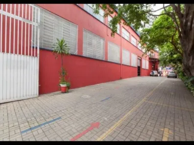 Prédio Comercial à venda, 1800m² no Cambuci, São Paulo