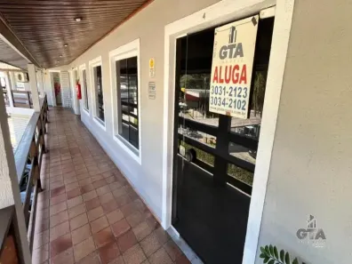 Sala Comercial para alugar, 54m² no Vila Santo Antônio, Cotia