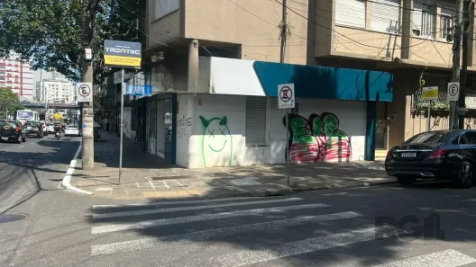 Ponto Comercial para alugar, 70m² no Petrópolis, Porto Alegre