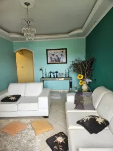 Sobrado com 4 Quartos para alugar, 580m² no Flor do Vale, Tremembé