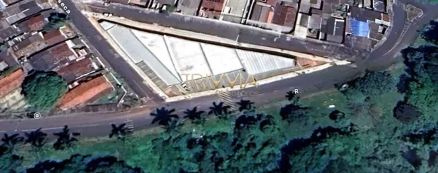 Galpão/Depósito/Armazém à venda, 774m² no Luizote de Freitas, Uberlândia