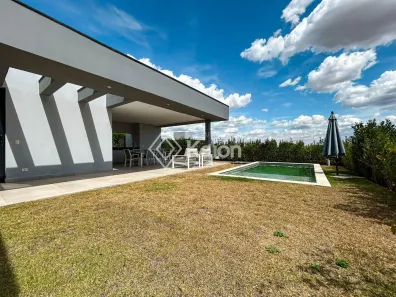Casa com 3 Quartos para alugar, 244m² no Pinheirinho, Itu